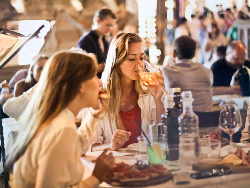 places to eat near me
